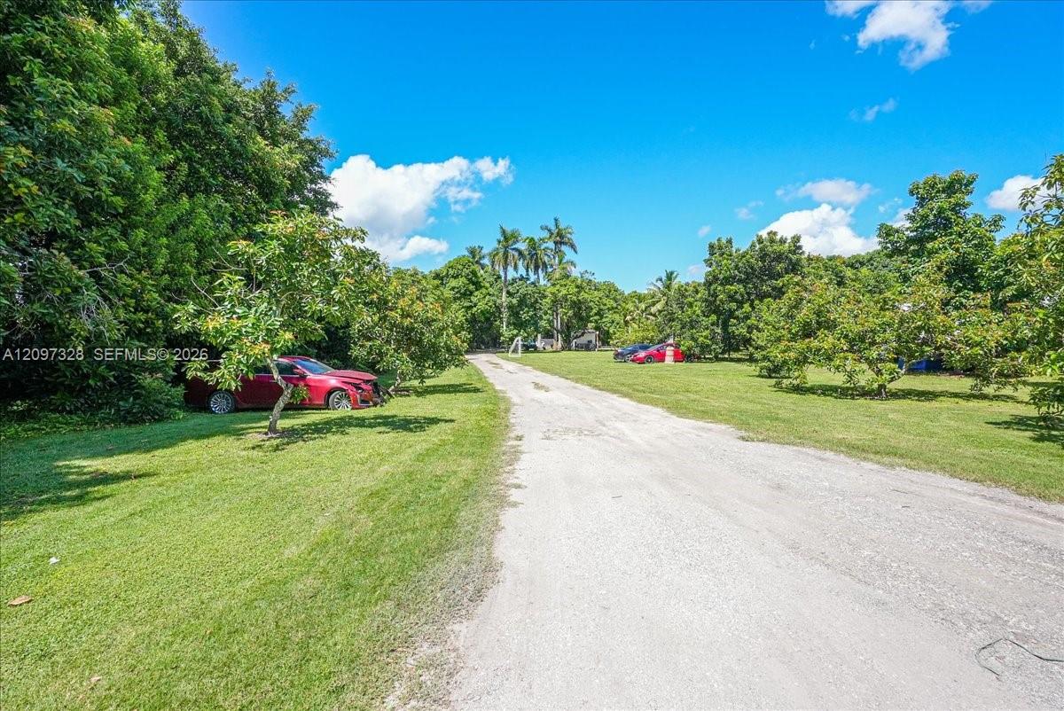 18490 Southwest 216th Street Miami, FL 33170 - Photo 33 of 48 Gallery Image 33