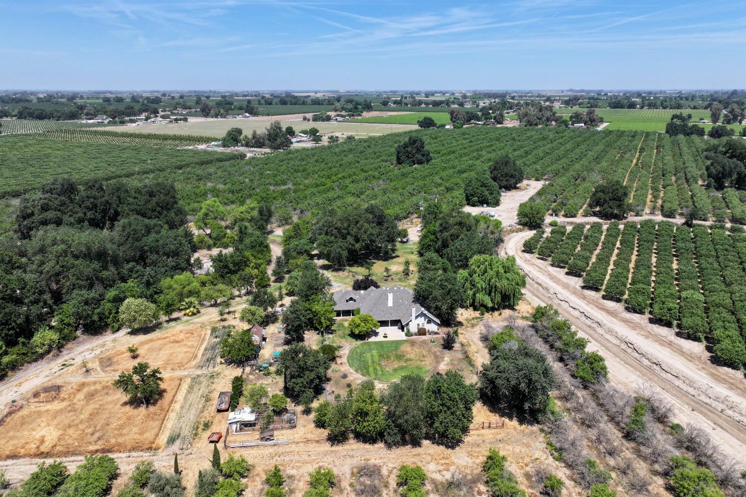 9415 21st Avenue Lemoore, CA 93245 - Photo 5 of 36 a view of a city