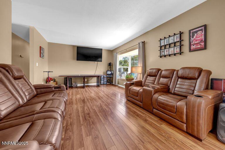 10150 Coyote Run Court Reno, NV 89508 - Photo 11 of 29 1