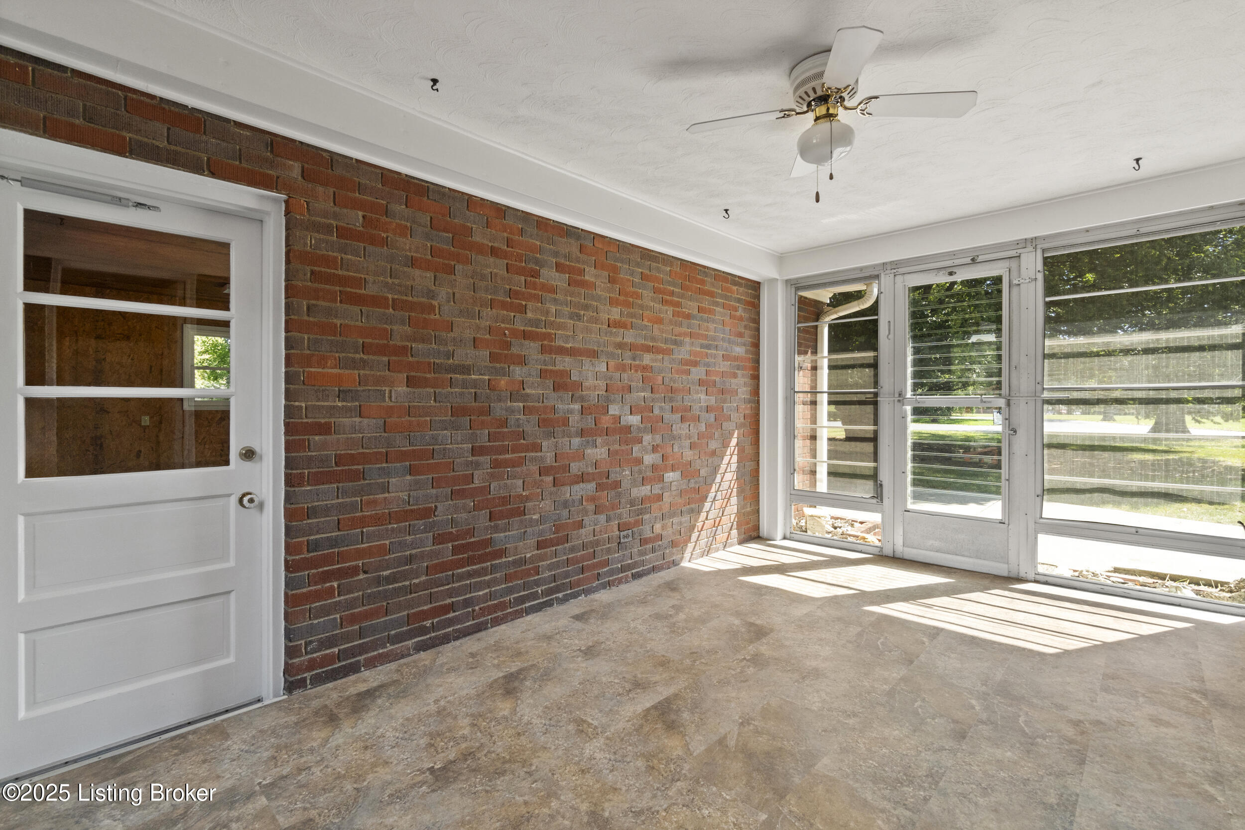 2419 Rudy Lane Louisville, KY 40207 - Photo 29 of 44 dsc02488