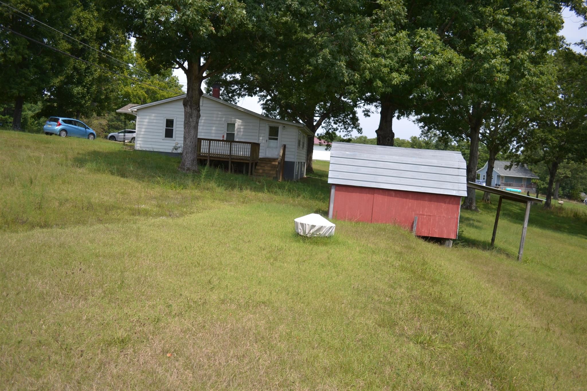 1942 Clydeton Road Waverly, TN 37185 - Photo 3 of 9 Gallery Image 3