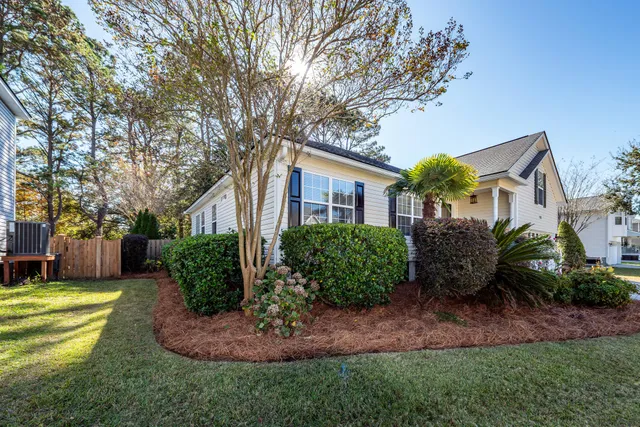 $675,000 | 1049 Clearspring Drive, Charleston, SC 29412