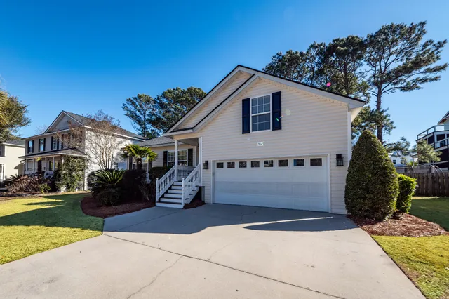 $675,000 | 1049 Clearspring Drive, Charleston, SC 29412