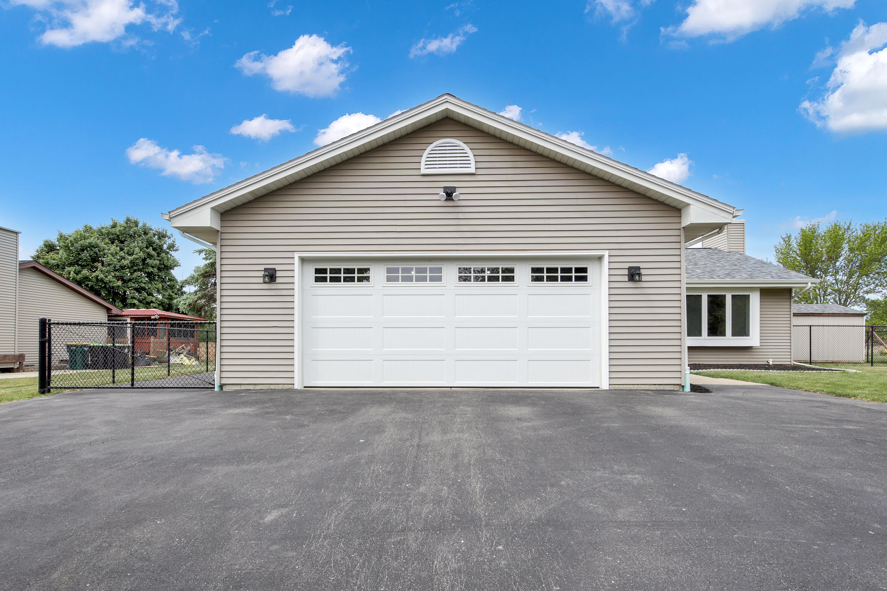 3800 East Elm Road Oak Creek, WI 53154 - Photo 4 of 28 3800 e elm rd-4