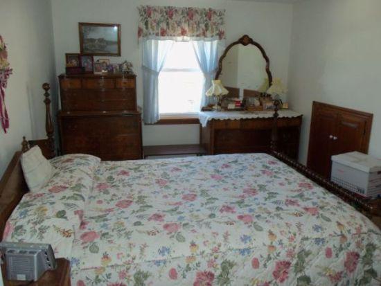 77 Mayo Hill Road Wilton, ME 04294 - Photo 23 of 25 Bedroom. Apartment over garage bedroom.