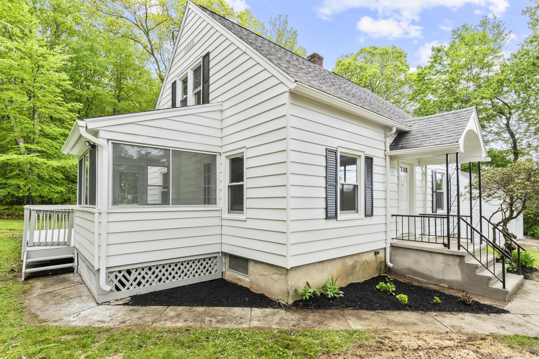 291 Maple Hill Road Naugatuck, CT 06770 - Photo 1 of 1