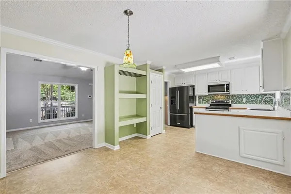 $379,900 | 481 Raider Way, Bethlehem, GA 30620