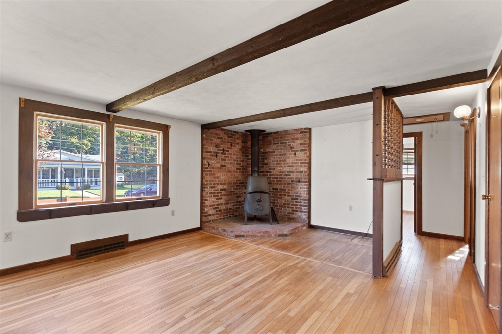 3 Ronna Road Gloucester, MA 01930 - Photo 10 of 22 Gallery Image 10