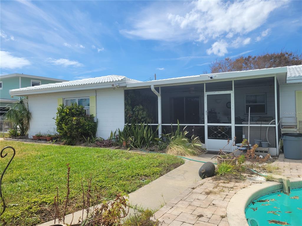 15318 Harbor Drive Madeira Beach, FL 33708 - Photo 6 of 54