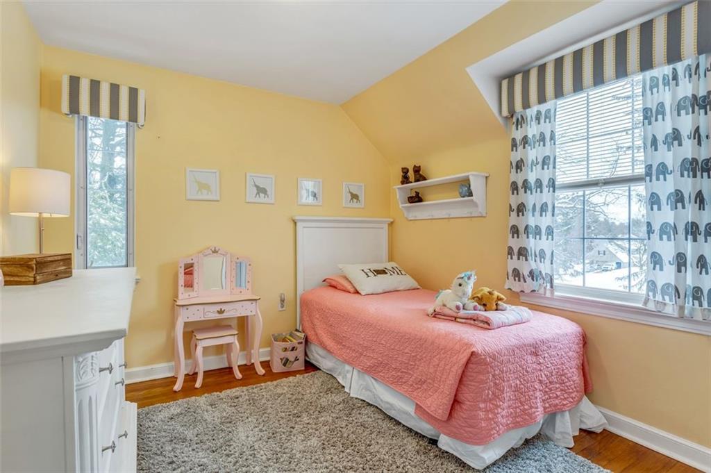 118 Lambeth Drive Pittsburgh, PA 15241 - Photo 13 of 25