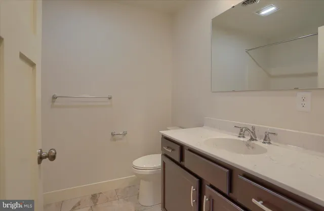 $2,300 | 45 North Penn Street, Palmyra, PA 17078