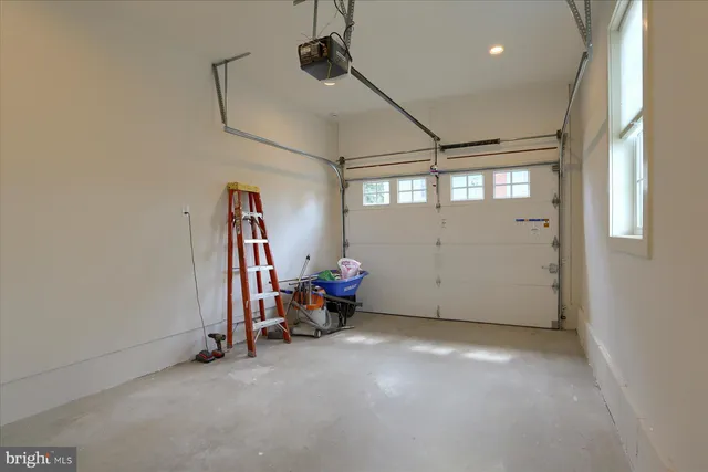 $2,300 | 45 North Penn Street, Palmyra, PA 17078