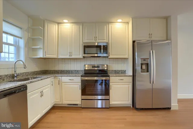 $2,300 | 45 North Penn Street, Palmyra, PA 17078