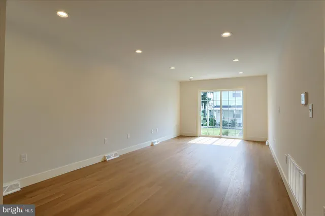 $2,300 | 45 North Penn Street, Palmyra, PA 17078