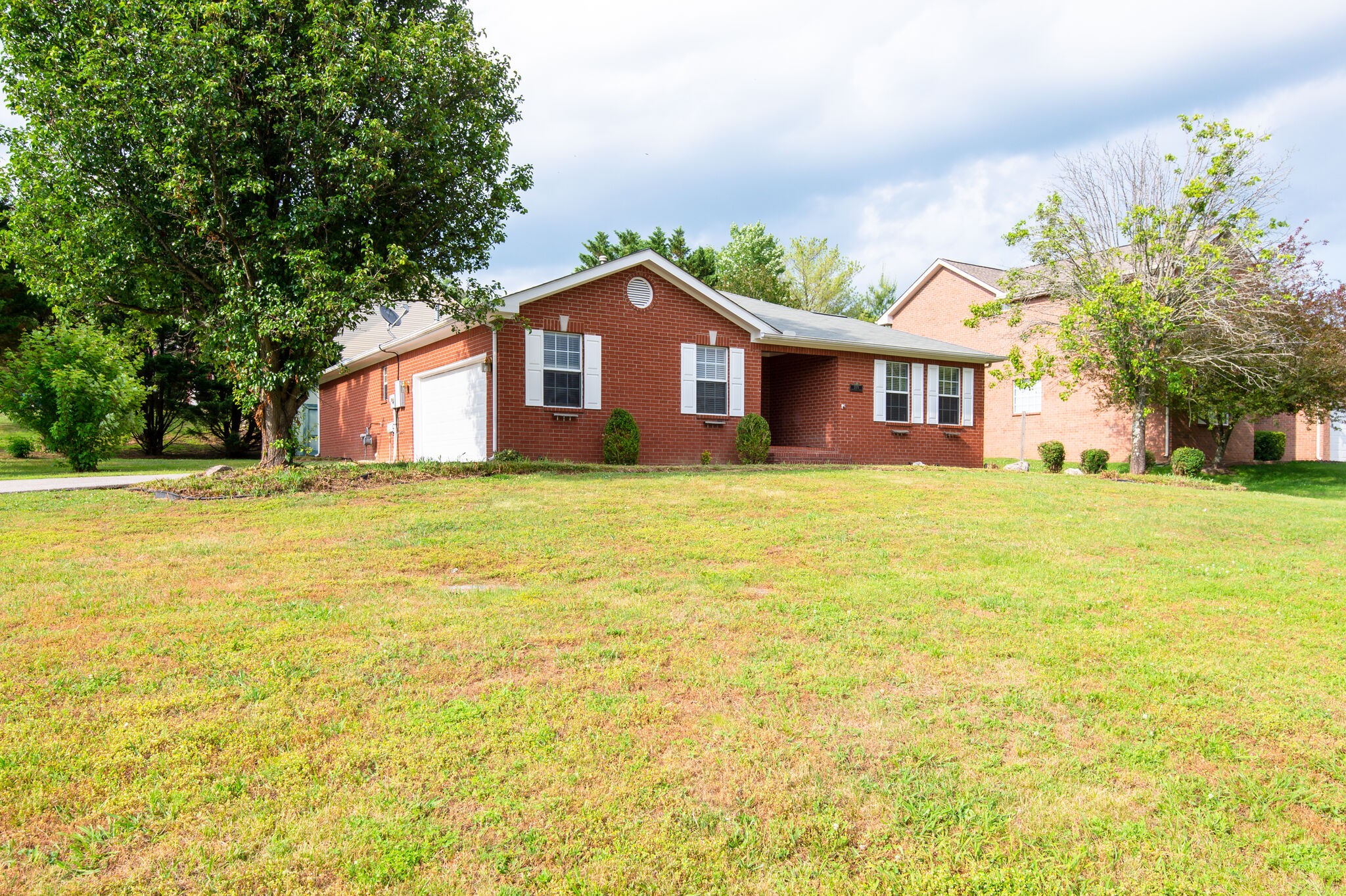 2173 Spring Hill Circle Spring Hill, TN 37174 - Photo 3 of 29 Gallery Image 3