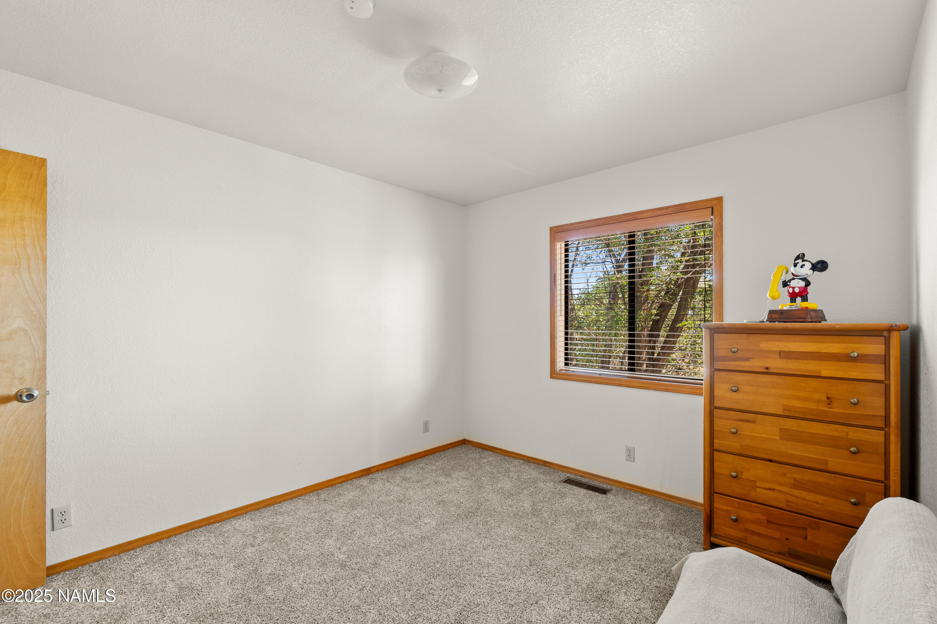 9655 Pioneer Valley Road Flagstaff, AZ 86004 - Photo 25 of 51 Bedroom 3 of 4