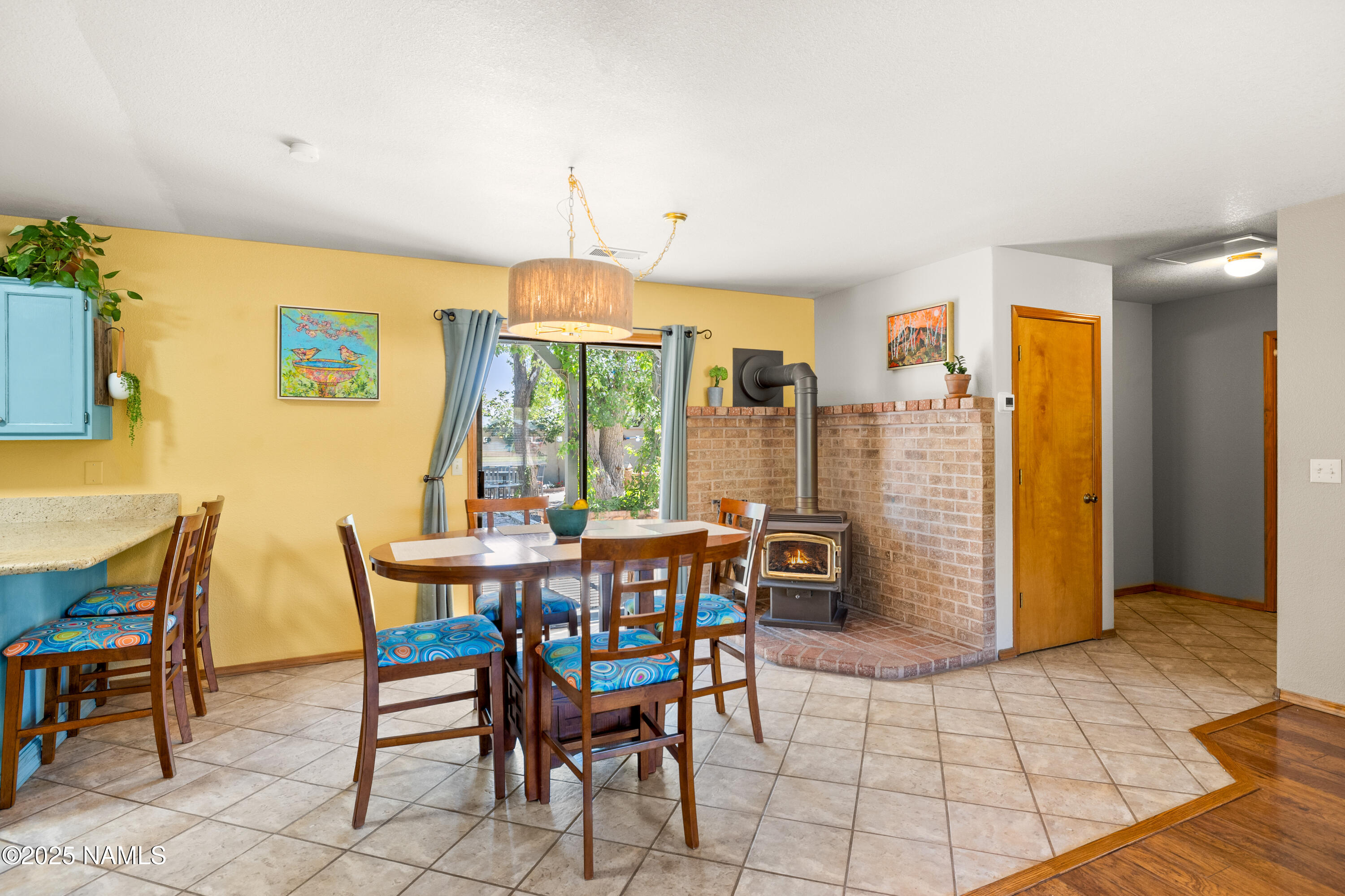 9655 Pioneer Valley Road Flagstaff, AZ 86004 - Photo 6 of 51 Dining Area