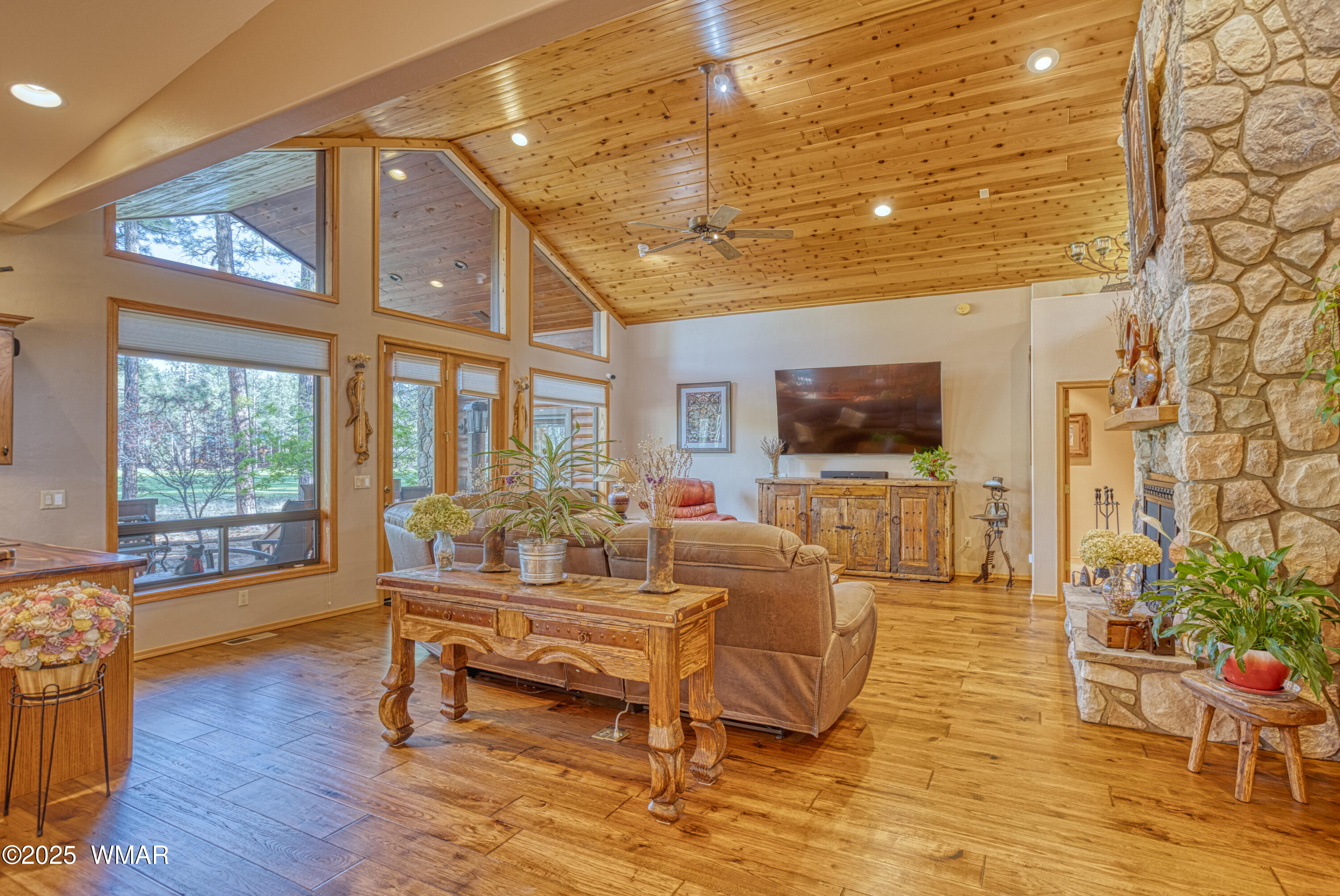 6831 Buck Springs Road Pinetop, AZ 85935 - Photo 12 of 49 PAX_0129_AuroraHDR2019-edit