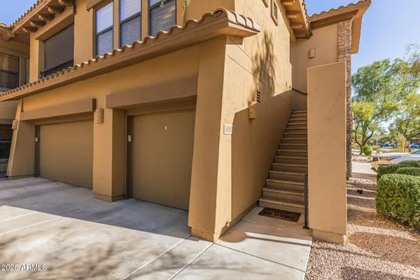 $456,000 | 21320 North 56th Street, Unit 2057, Phoenix, AZ 85054