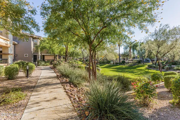 $456,000 | 21320 North 56th Street, Unit 2057, Phoenix, AZ 85054