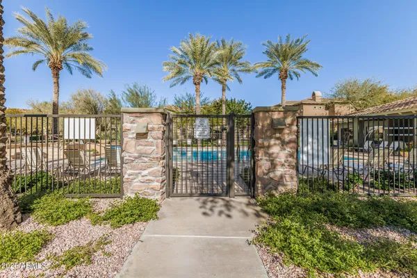 $456,000 | 21320 North 56th Street, Unit 2057, Phoenix, AZ 85054