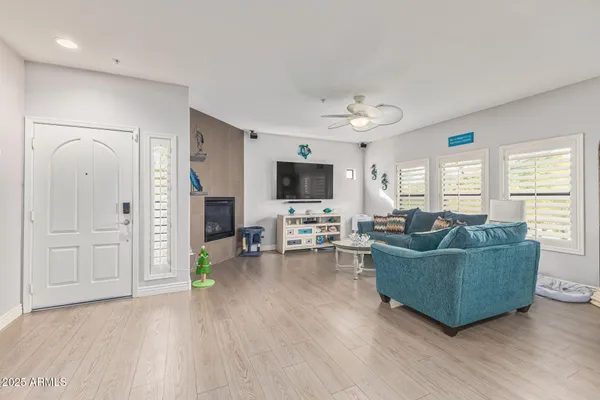 $456,000 | 21320 North 56th Street, Unit 2057, Phoenix, AZ 85054