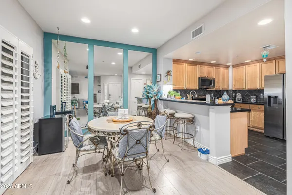 $456,000 | 21320 North 56th Street, Unit 2057, Phoenix, AZ 85054