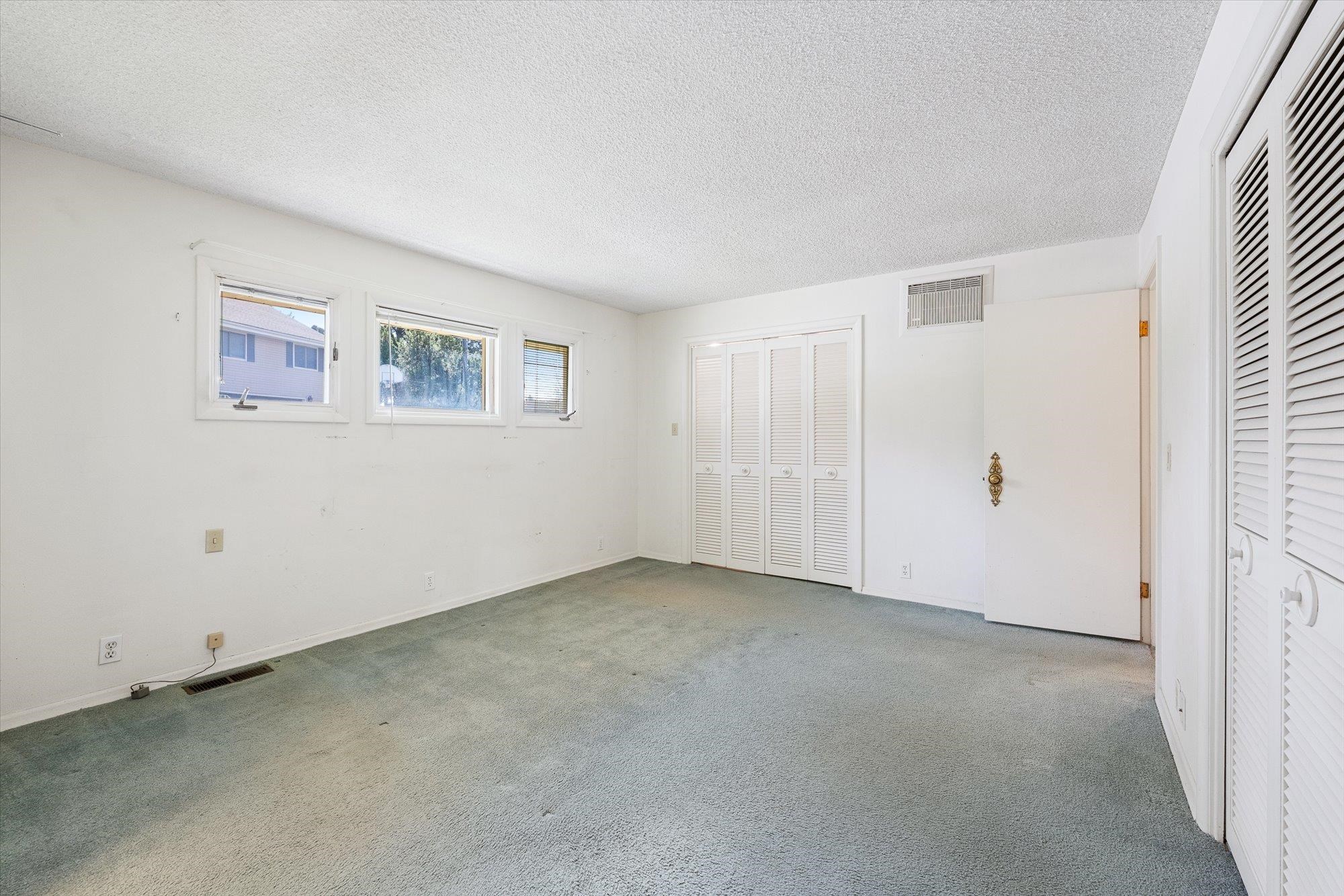 608 South G Street Colfax, WA 99111 - Photo 17 of 31