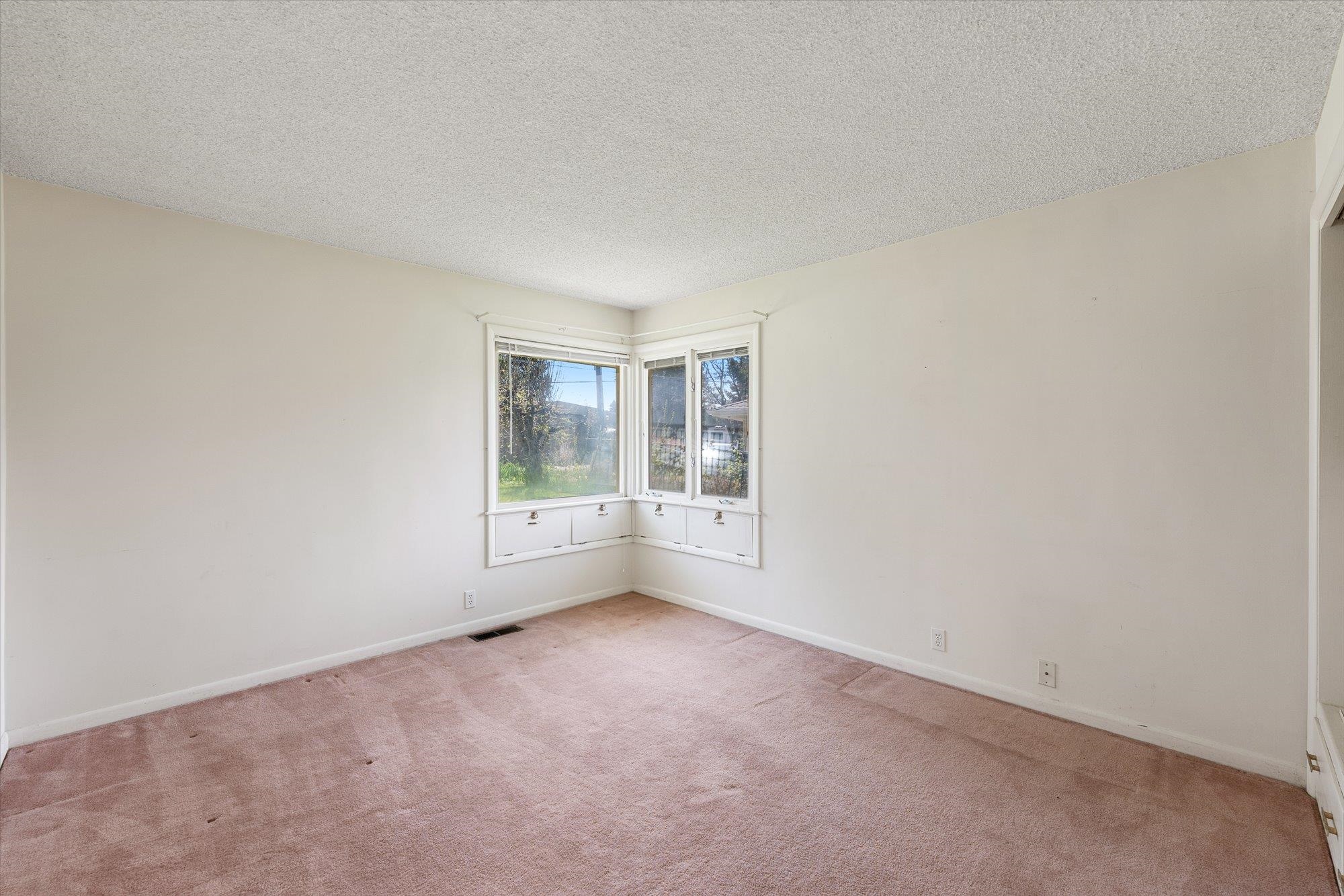 608 South G Street Colfax, WA 99111 - Photo 20 of 31