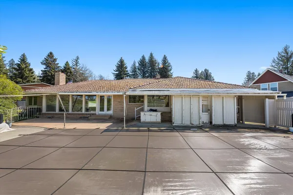 $450,000 | 608 South G Street, Colfax, WA 99111