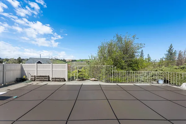 $450,000 | 608 South G Street, Colfax, WA 99111