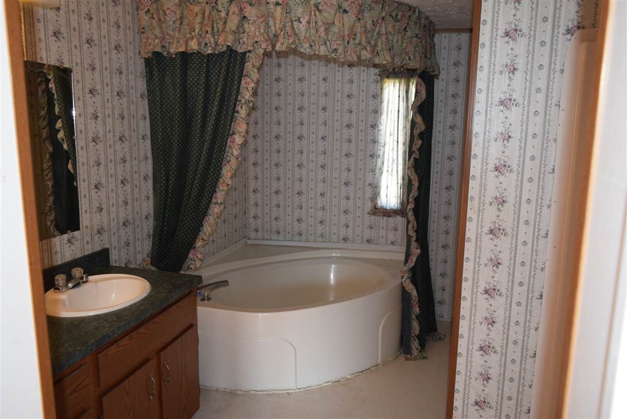 366 State Rd S-42-1944 Chesnee, SC 29323 - Photo 9 of 24 Gallery Image 9