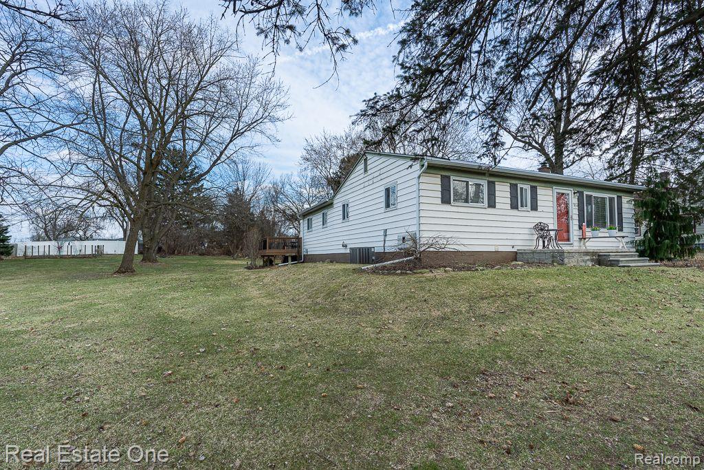2839 Avalon Road Rochester Hills, MI 48309 - Photo 2 of 53