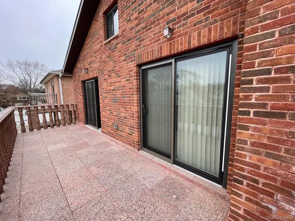 a view of backyard with cabin