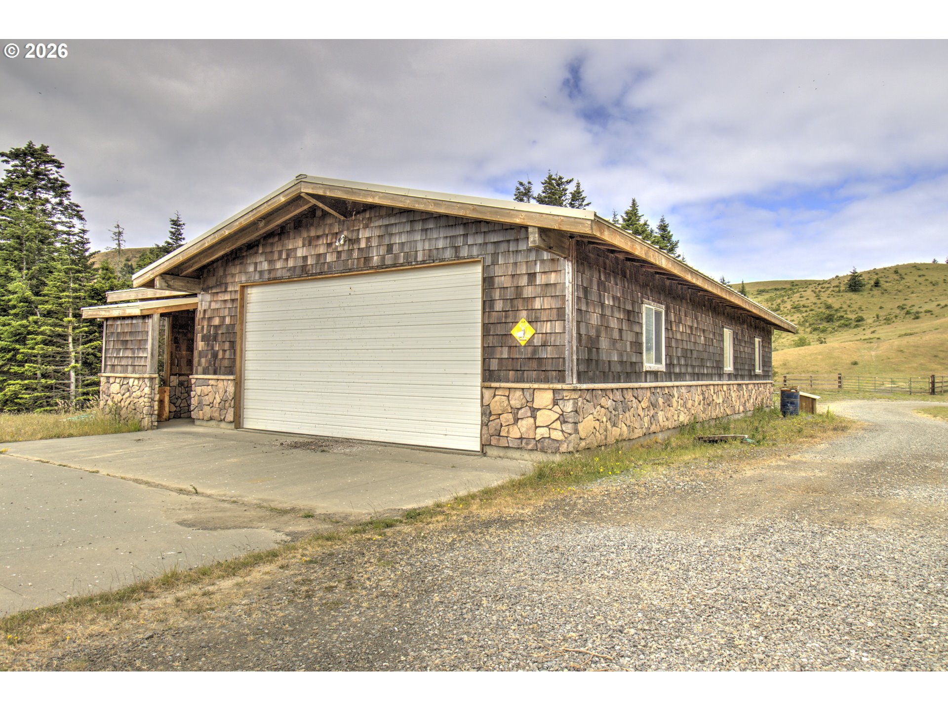94621 North Bank Rogue River Road Gold Beach, OR 97444 - Photo 12 of 38 Boat House