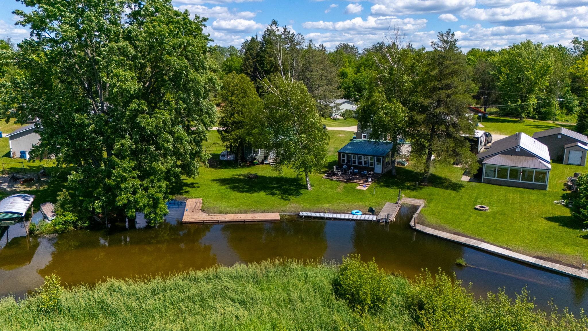 9312 Elizabeth Road Houghton Lake, MI 48629 - Photo 5 of 27