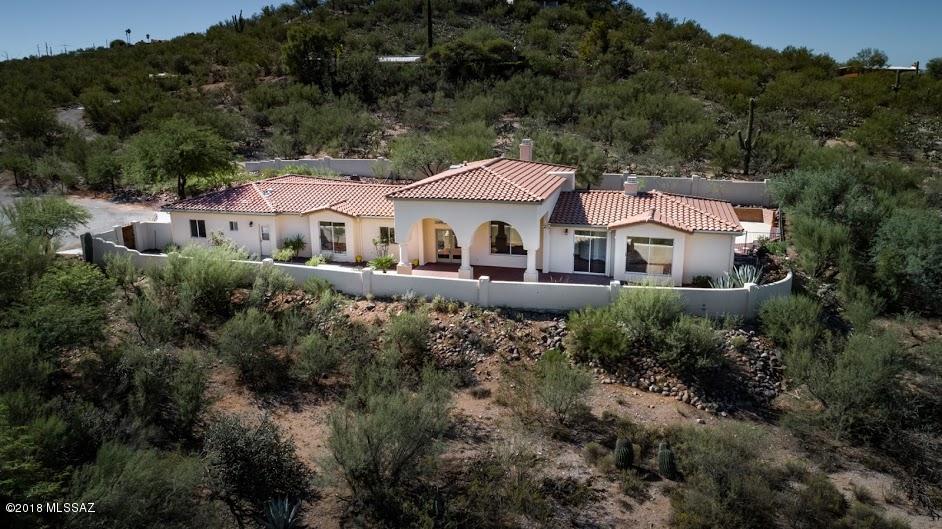 9721 East Kleindale Road Tucson, AZ 85749 - Photo 1 of 33