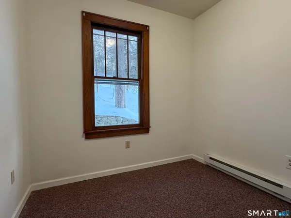 $1,230 | 173 Leesville Road, Unit B, East Haddam, CT 06469