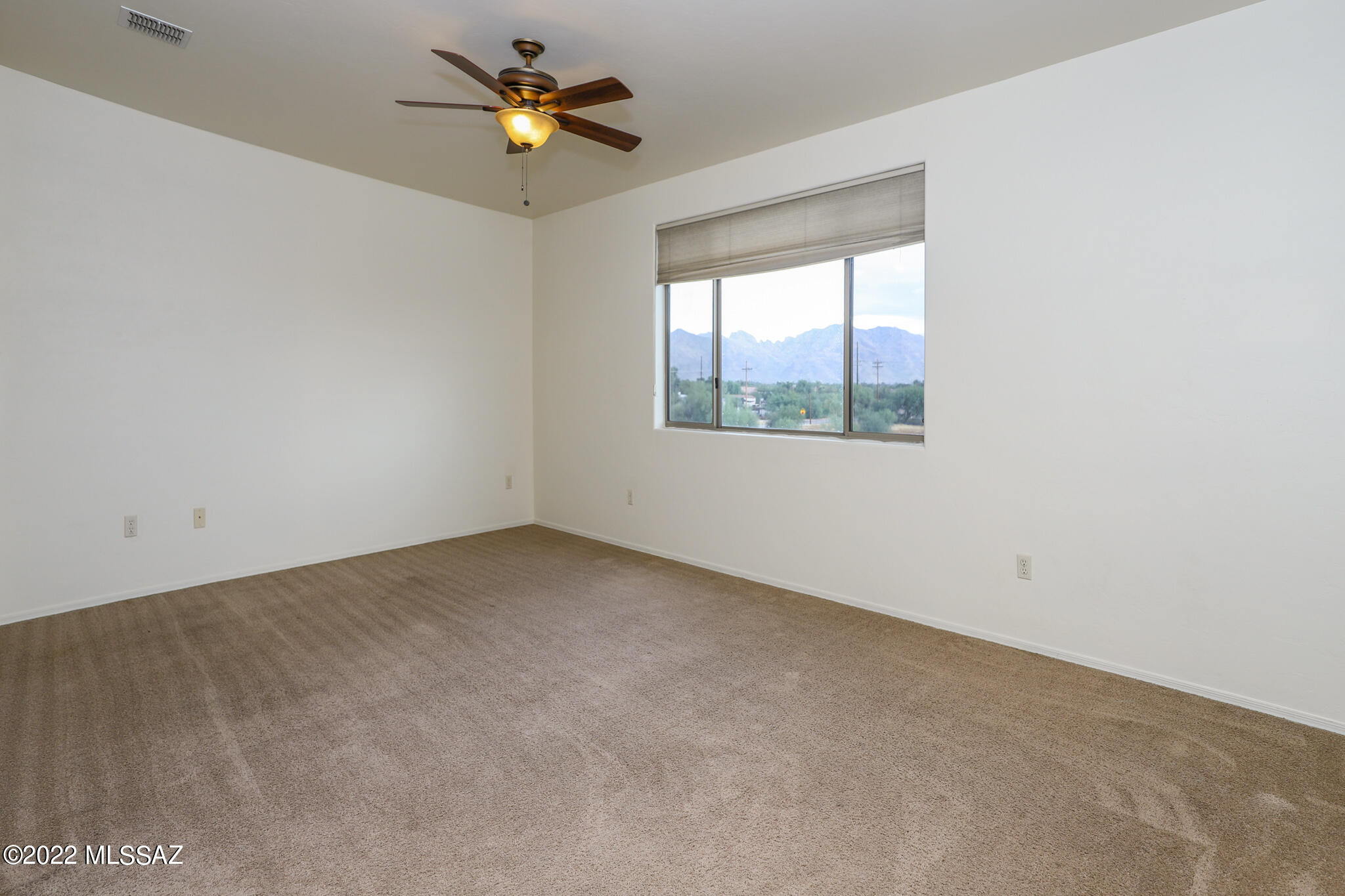 5566 North Morning Spring Avenue Tucson, AZ 85741 - Photo 13 of 30