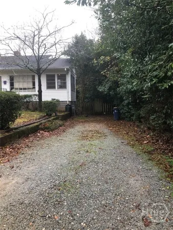 $2,000 | 475 Woodlawn Avenue, Athens, GA 30606