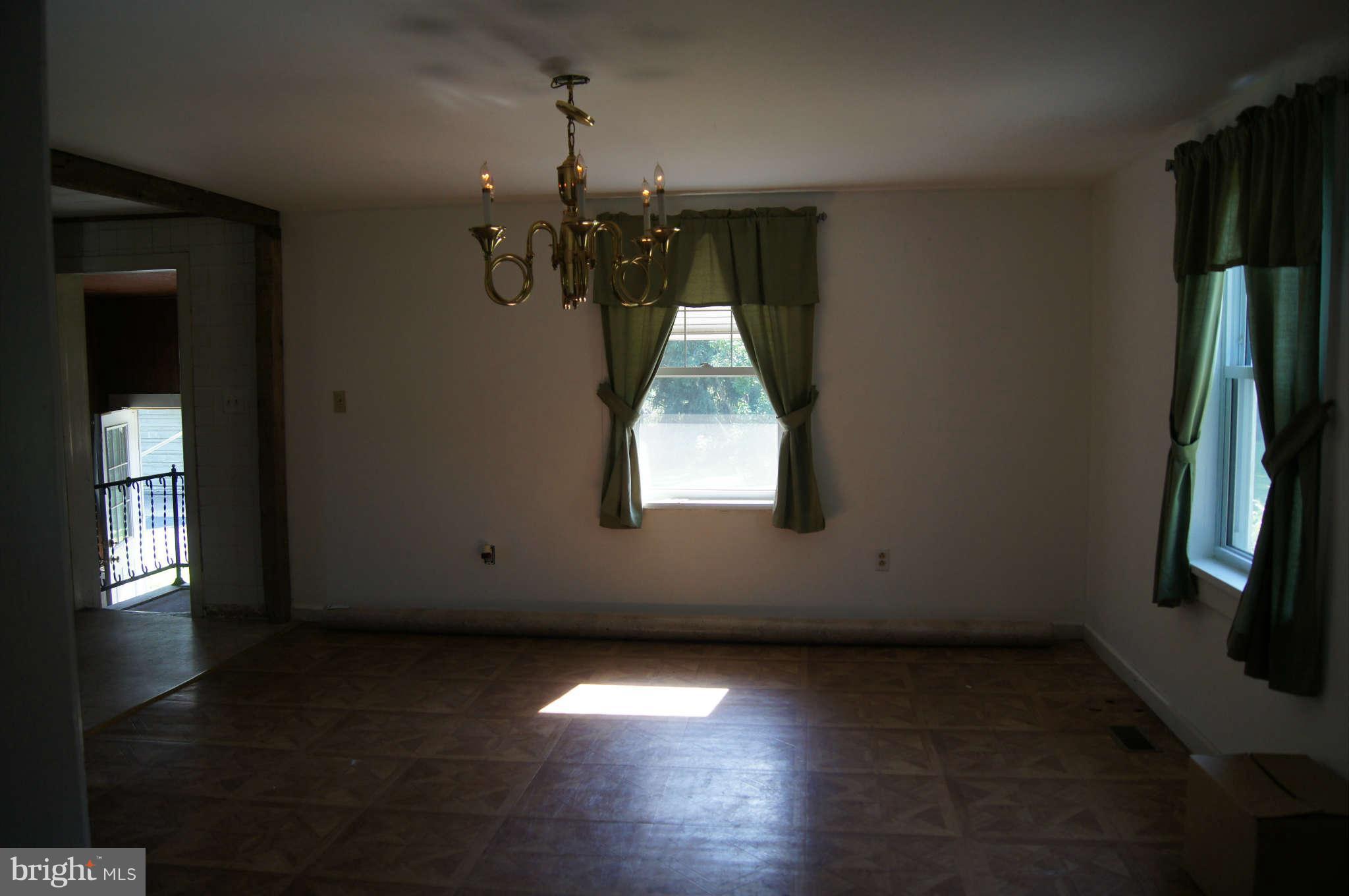 2913 Singerly Road Elkton, MD 21921 - Photo 12 of 17 Dining Room