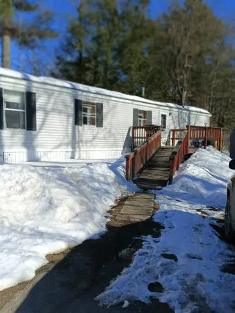 $49,000 | 23 Deepwood Park, Brattleboro, VT 05301