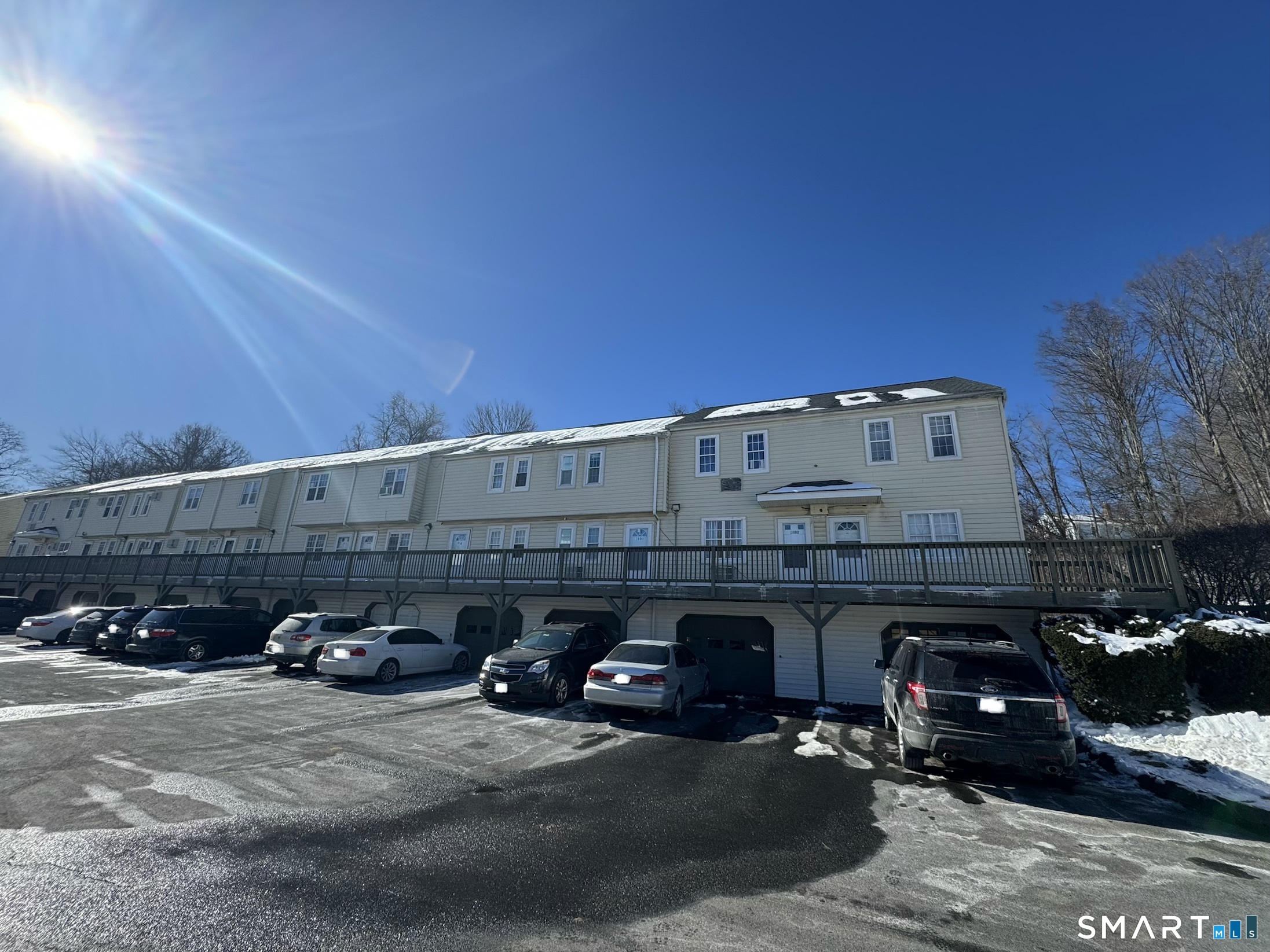 12-16 Scuppo Road, Unit D4 Danbury, CT 06811 - Photo 2 of 8