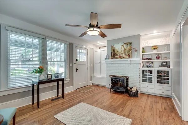 $3,995 | 953 Gilbert Street Southeast, Atlanta, GA 30316