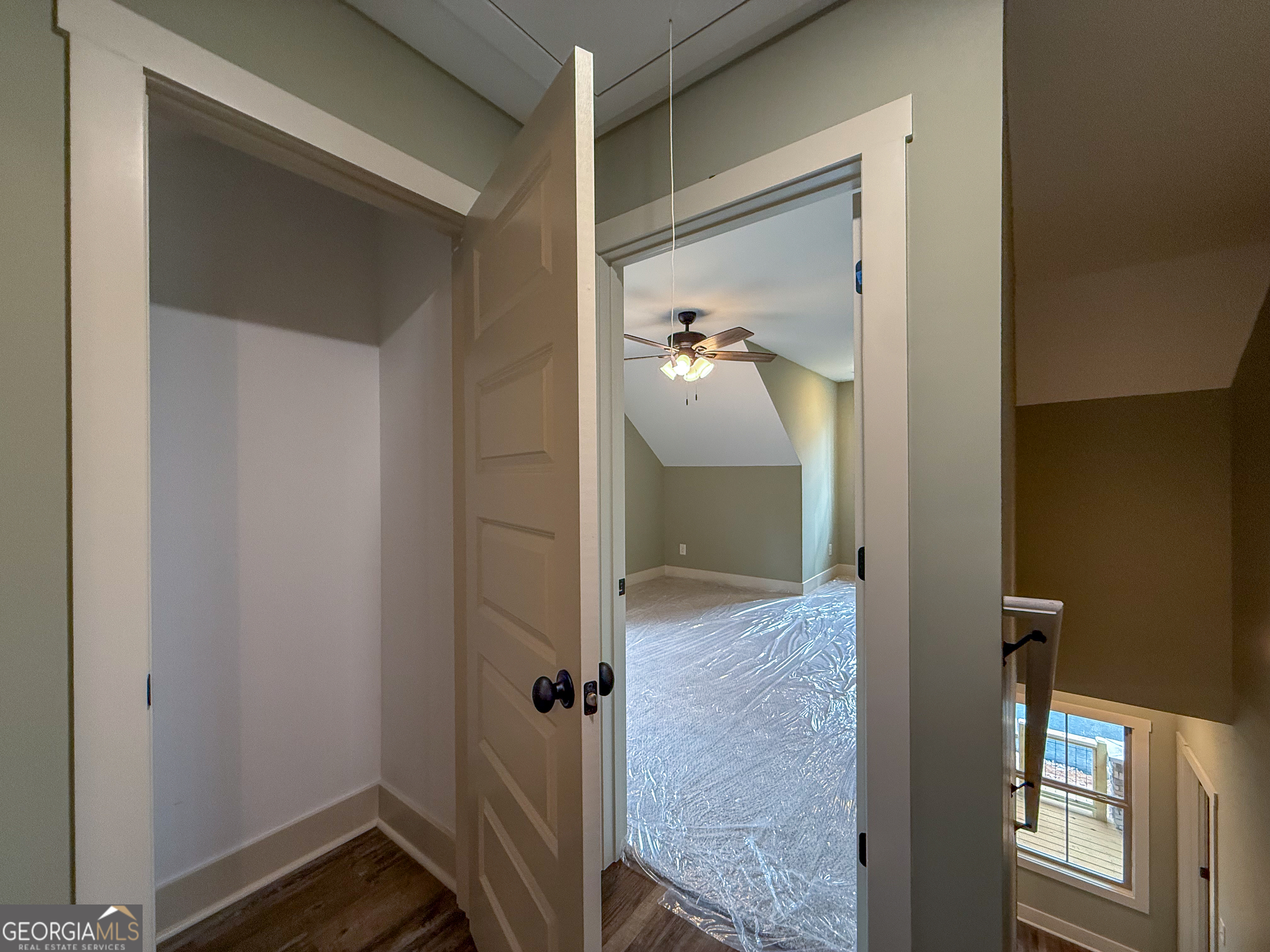 18 Creek Bend Point Cleveland, GA 30528 - Photo 14 of 37 a view of bathroom
