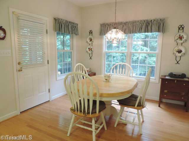 2358 Topaz Lane High Point, NC 27265 - Photo 6 of 16 Breakfast.