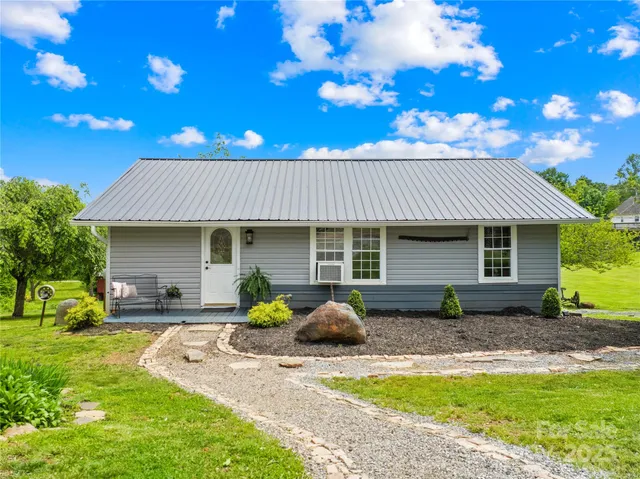 $225,000 | 16 Julep Drive, Alexander, NC 28701