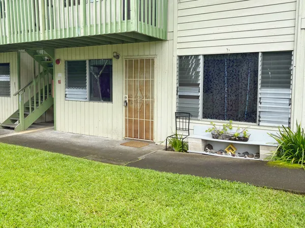 $165,000 | 485 Waianuenue Avenue, Unit 122, Hilo, HI 96720