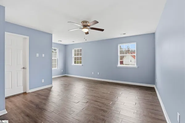 $375,000 | 213 Kingscreek Drive, Greer, SC 29650