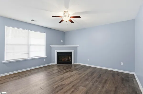 $375,000 | 213 Kingscreek Drive, Greer, SC 29650